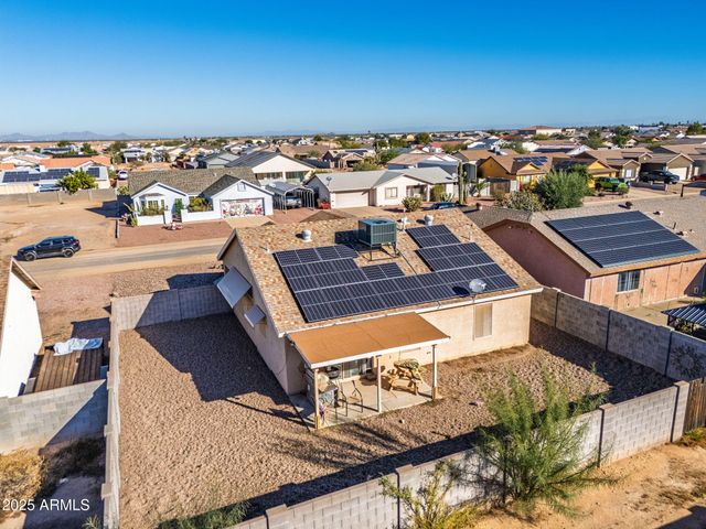 8735 W PINEVETA Drive W, Arizona City, AZ 85123