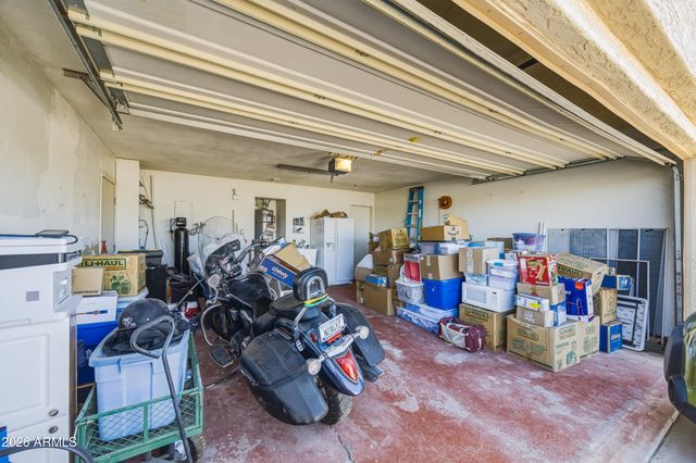 8735 W PINEVETA Drive W, Arizona City, AZ 85123