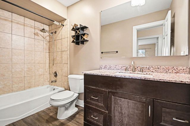 1918 Heatherway Lane 39, New Lenox, IL 60451