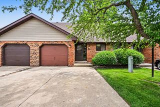 1918 Heatherway Lane 39, New Lenox, IL 60451