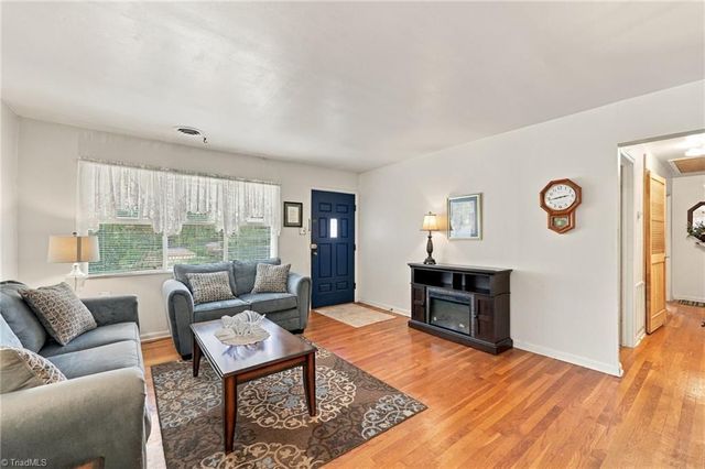 414 Tryon Street, Burlington, NC 27217