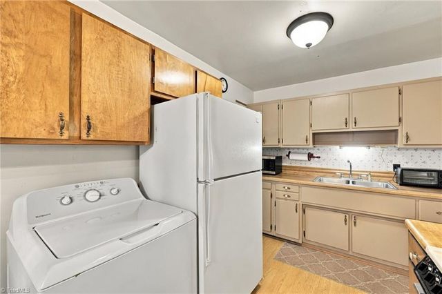 414 Tryon Street, Burlington, NC 27217