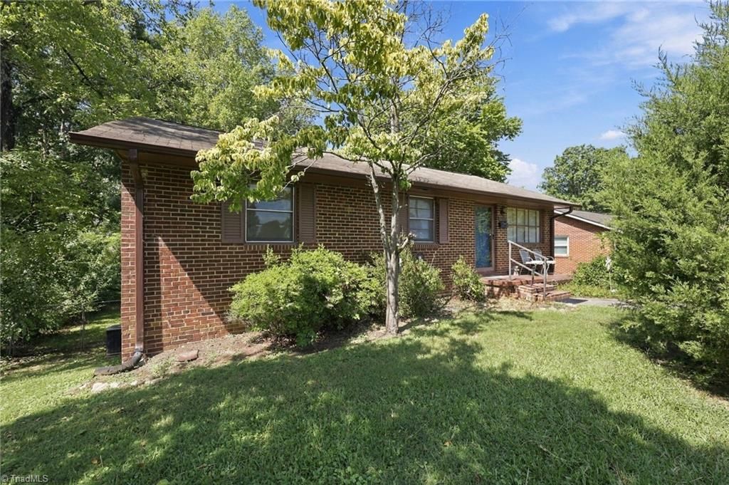 414 Tryon Street, Burlington, NC 27217