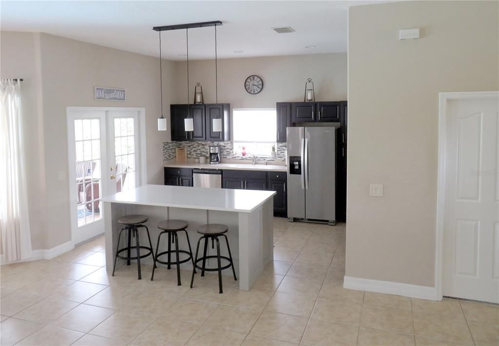 Image 10 of property listing at 104 VISTA LOOP, Davenport, FL 33897