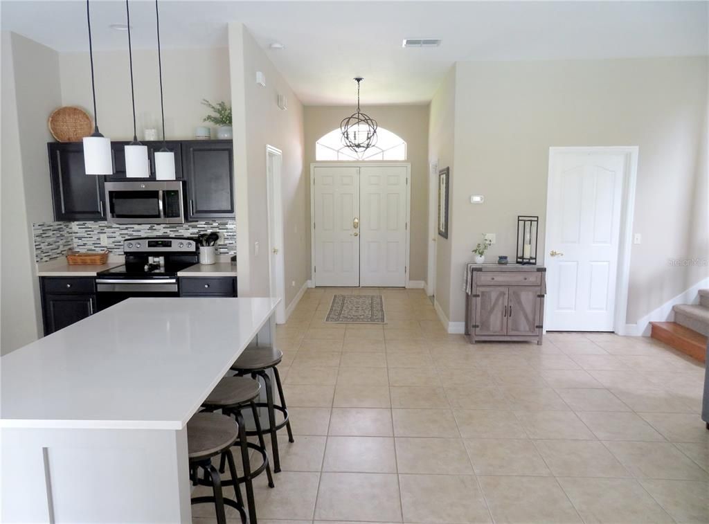Image 17 of property listing at 104 VISTA LOOP, Davenport, FL 33897