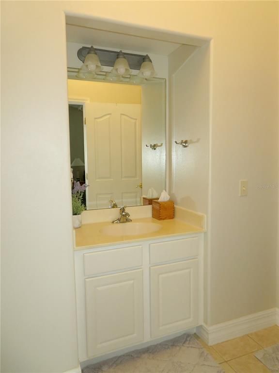 Image 31 of property listing at 104 VISTA LOOP, Davenport, FL 33897