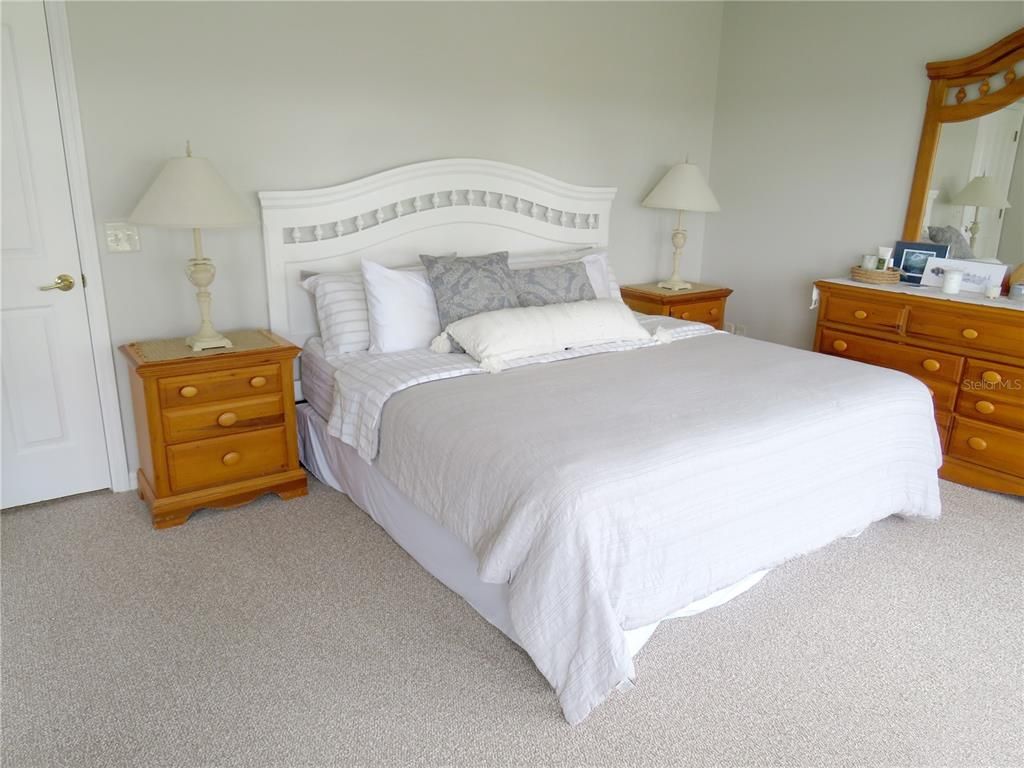 Image 36 of property listing at 104 VISTA LOOP, Davenport, FL 33897