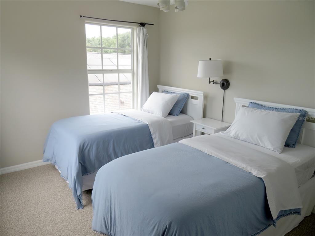 Image 55 of property listing at 104 VISTA LOOP, Davenport, FL 33897