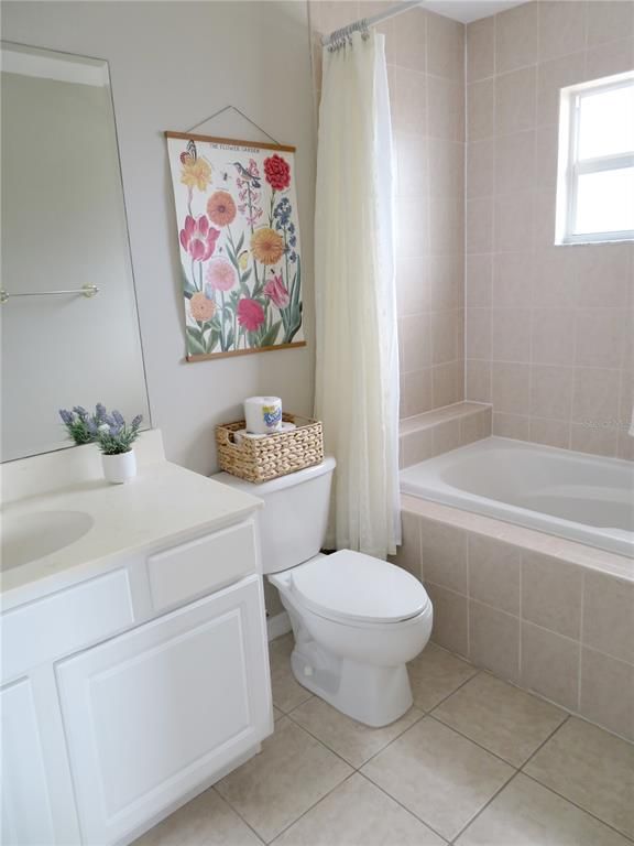Image 61 of property listing at 104 VISTA LOOP, Davenport, FL 33897