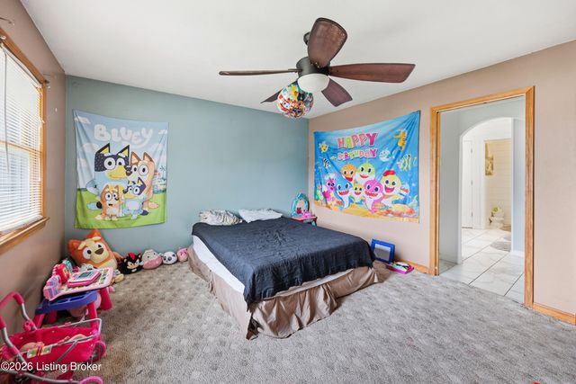 6585 S Preston Hwy, Lebanon Junction, KY 40150