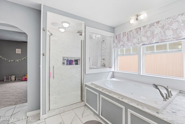 6585 S Preston Hwy, Lebanon Junction, KY 40150