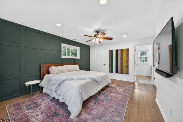 18 Pine Ridge Dr, Summit City, NJ 07901