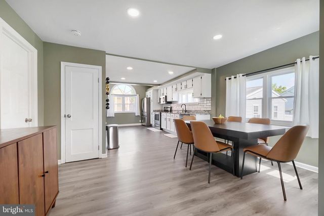 8206 BEAR CREEK DR, Baltimore, MD 21222