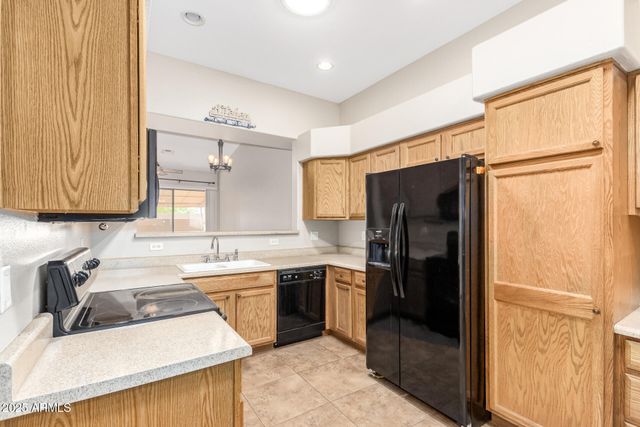 18650 N 91ST Avenue 1401, Peoria, AZ 85382
