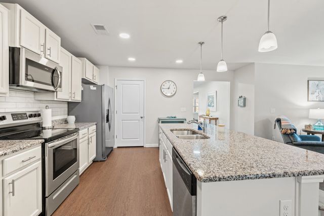 401 Quinta St., Longs, SC 29568