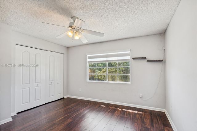 5758 NW 48th Ave, Coconut Creek, FL 33073