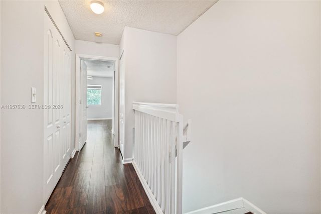 5758 NW 48th Ave, Coconut Creek, FL 33073