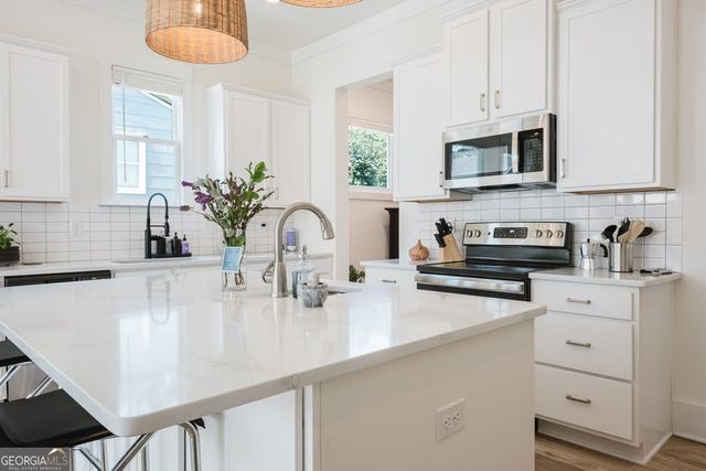 330 Mount Zion Road, Hapeville, GA 30354
