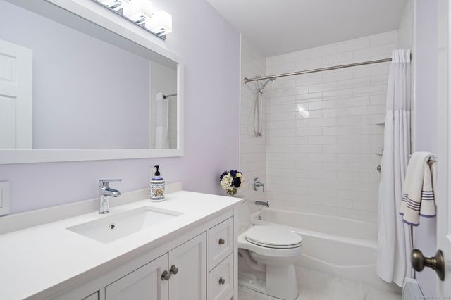 78 Pin Oak Lane, Wilton, CT 06897