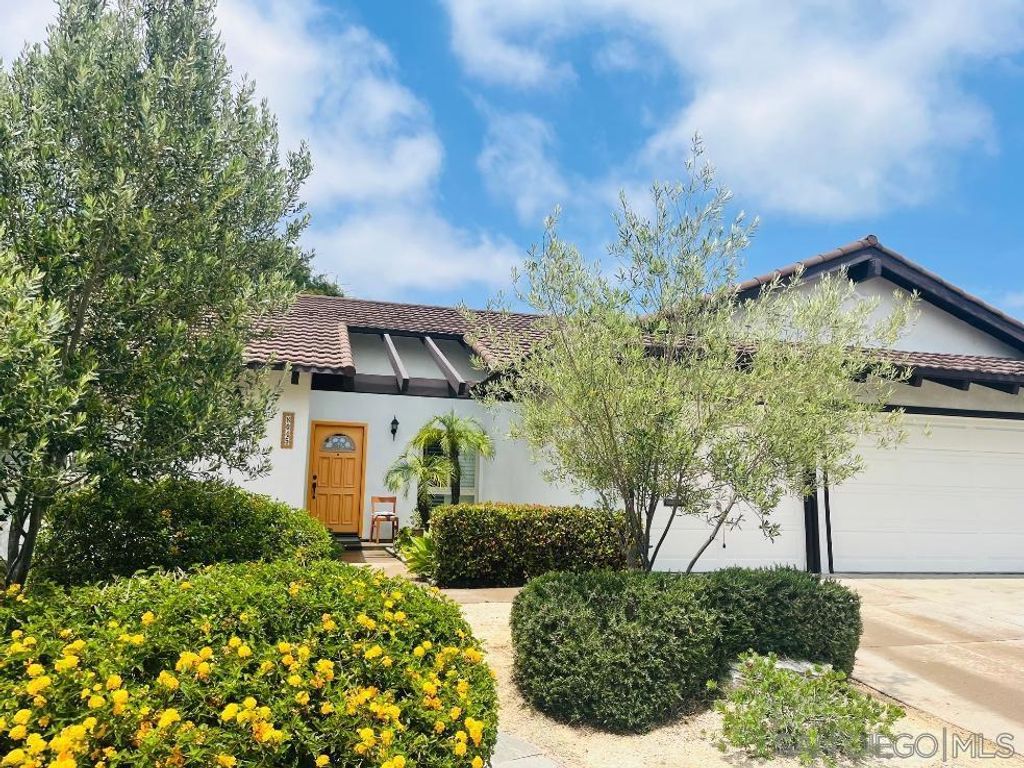 8045 Forrestal Road, San Diego, CA 92120 — exterior