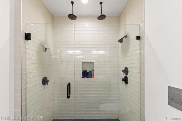 228 Edmund Place 2, Detroit, MI 48201