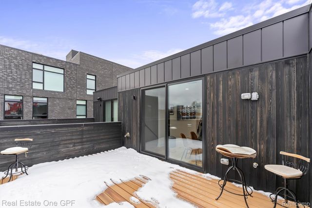 228 Edmund Place 2, Detroit, MI 48201