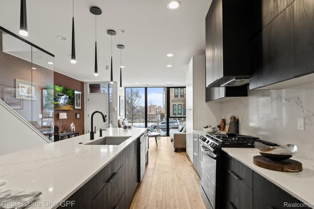 228 Edmund Place 2, Detroit, MI 48201