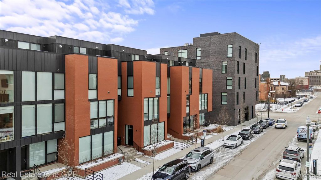 228 Edmund Place 2, Detroit, MI 48201