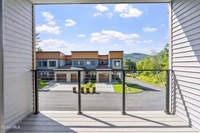 13 Footpath Way, Lake George, NY 12845