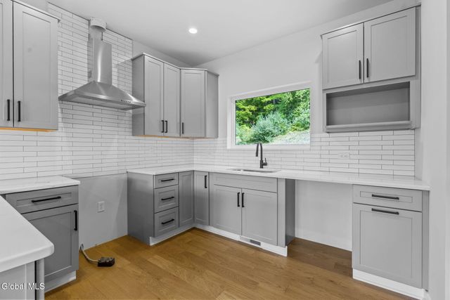 13 Footpath Way, Lake George, NY 12845