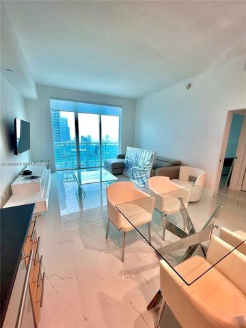 950 Brickell Bay Dr 5209, Miami, FL 33131
