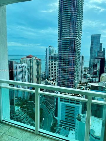 950 Brickell Bay Dr 5209, Miami, FL 33131