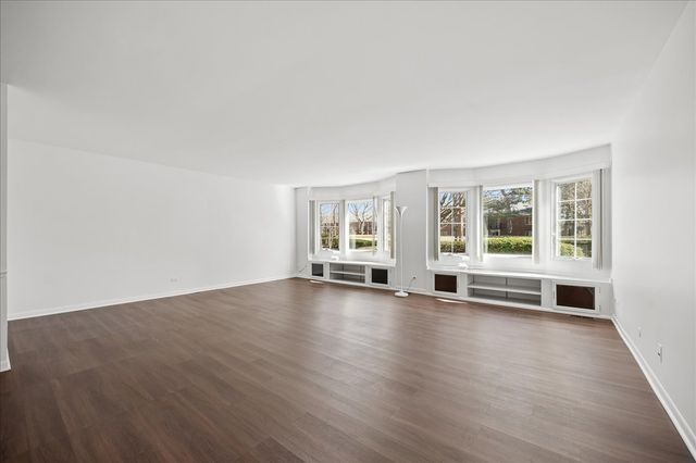 715 Ridge Road 1BN, Wilmette, IL 60091