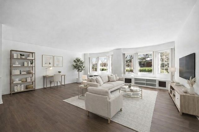 715 Ridge Road 1BN, Wilmette, IL 60091