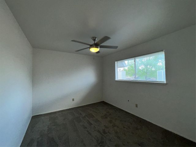 8038 Sands Point B, Houston, TX 77036