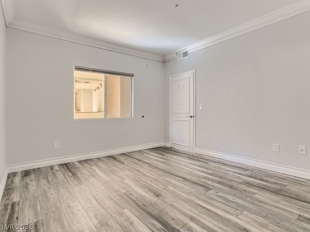 260 East Flamingo Road 220, Las Vegas, NV 89169