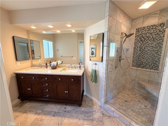 2750 Maple Drive, Hemet, CA 92545