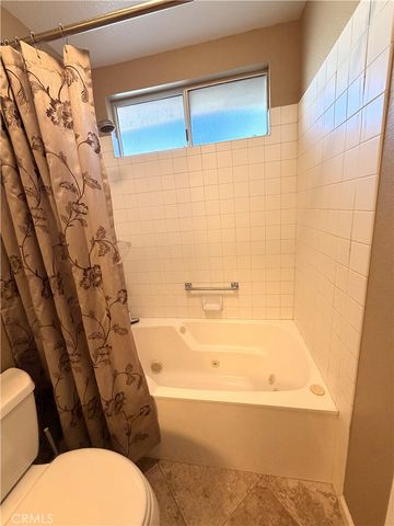 2750 Maple Drive, Hemet, CA 92545