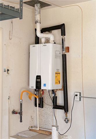 2750 Maple Drive, Hemet, CA 92545