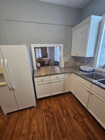 2408 N ALBANY AVENUE, Tampa, FL 33607