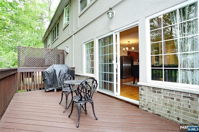 118 Demarest Lane, Montvale, NJ 07645