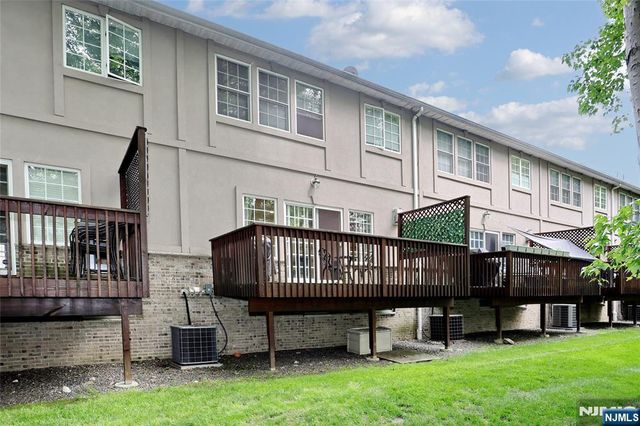 118 Demarest Lane, Montvale, NJ 07645