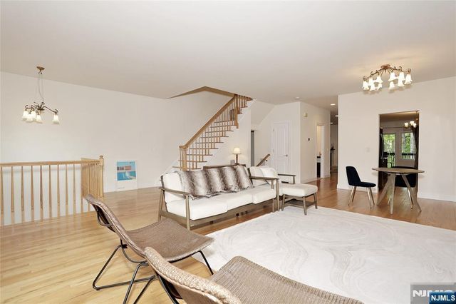 118 Demarest Lane, Montvale, NJ 07645
