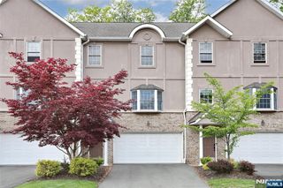 118 Demarest Lane, Montvale, NJ 07645