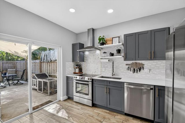 6024 Strawberry Lakes Circle, Lake Worth, FL 33463