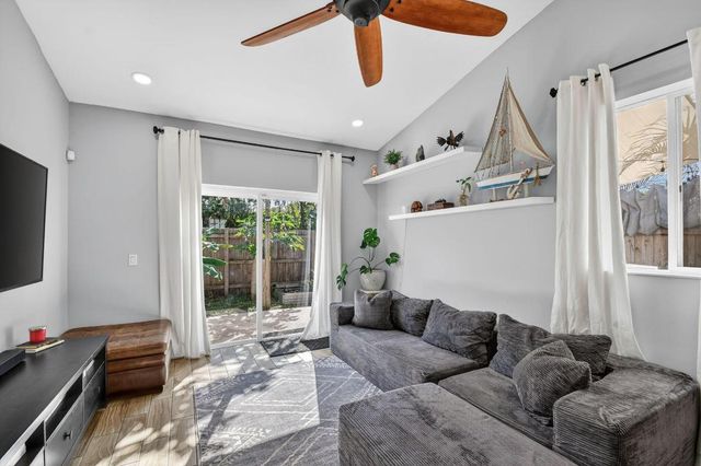 6024 Strawberry Lakes Circle, Lake Worth, FL 33463