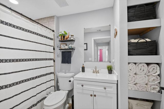 6024 Strawberry Lakes Circle, Lake Worth, FL 33463