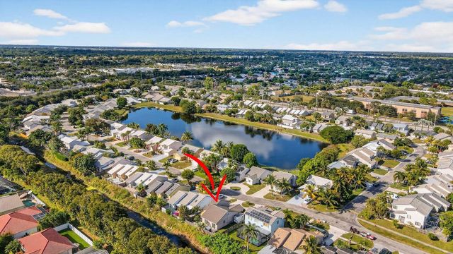6024 Strawberry Lakes Circle, Lake Worth, FL 33463
