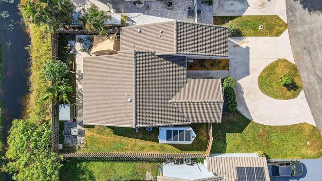 6024 Strawberry Lakes Circle, Lake Worth, FL 33463