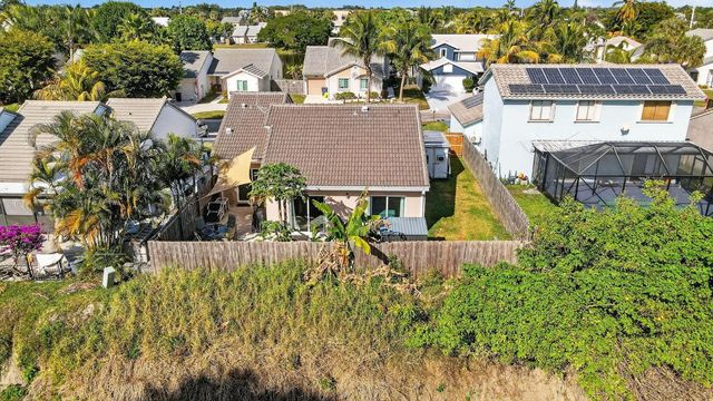 6024 Strawberry Lakes Circle, Lake Worth, FL 33463